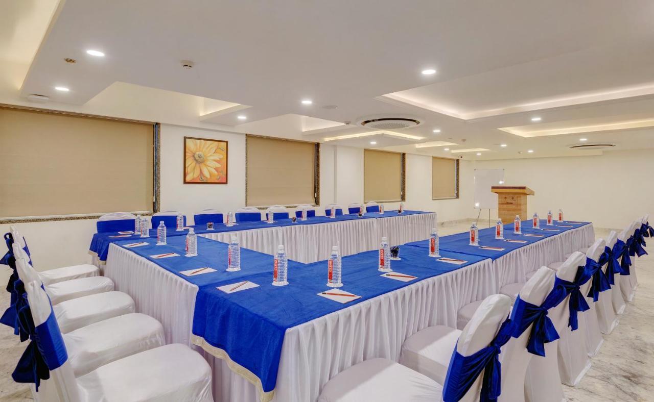 Click Collection Jaipur, Sindhi Camp Hotell Exteriör bild