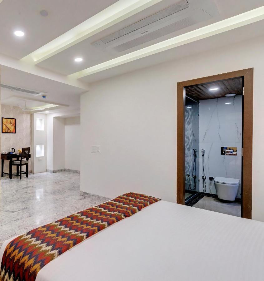 Click Collection Jaipur, Sindhi Camp Hotell Exteriör bild