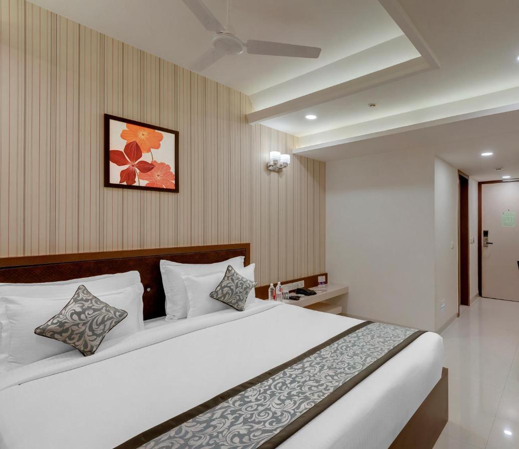Click Collection Jaipur, Sindhi Camp Hotell Exteriör bild